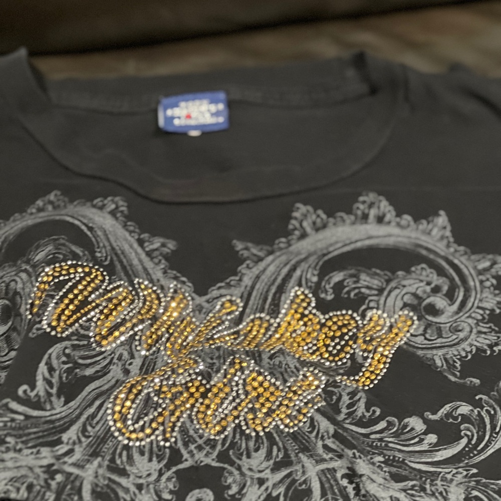 WHISKEY GIRL women’s Toby Keith I Love this Bar w/ bling